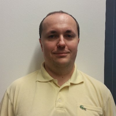 Ajťák (Linux), táta od rodiny, chatař, cyklista a latentní Pirát, se zájmem o historii