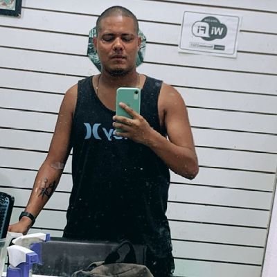 Rt_Silva22's profile picture. Kauan vive 😭
Barbeiro✍️
Instagram:Rt_ducorte22