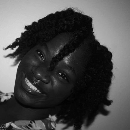 Mass Communication Graduate||
Cinematographer 🎥||
Girl-director🤭||
Voiceover Artist🎙️||
TV Presenter ||
Screenwriter ||
Virtual Assistant.