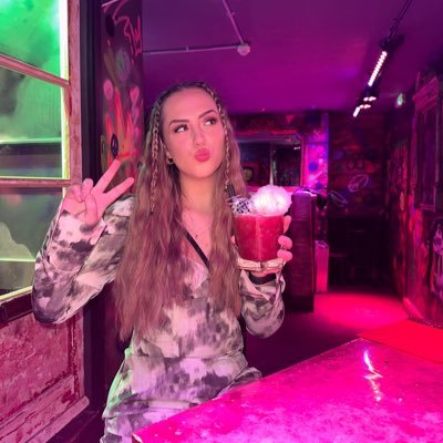 sunflowerxstyl2's profile picture. 