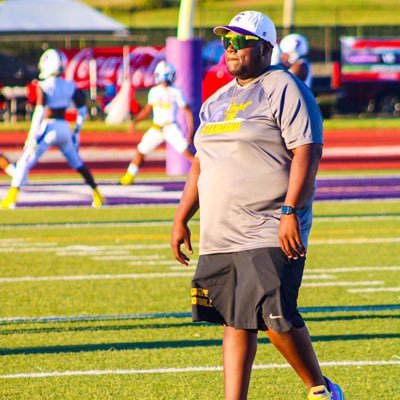 Educator🍏📚• O-Line Coach @pgspartans • 3x State Runner-Up😒 2019•2020•2021 • Miles College Alum👨🏾‍🎓🐻 2x SIAC CHAMP💍💍