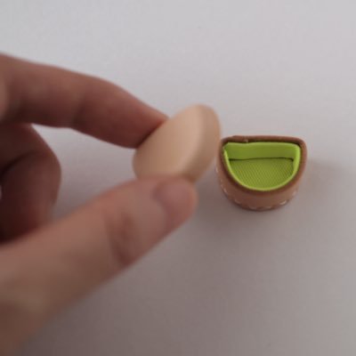 箱クリエイター 。作品販売 ▷https://t.co/wwfjXMCwPX 無責任展▷ https://t.co/j8yRz3z57f