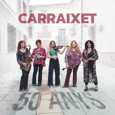 Som Carraixet, grup musical de la mediterrània del País Valencià amb 52 anys de trajectòria. 
Benvingudes al nostre twitter.
@giner_roig