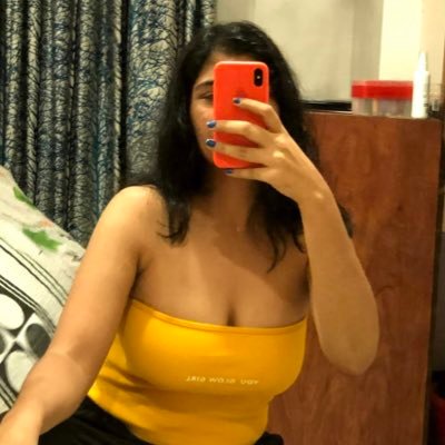 abigaildingdong's profile picture. oh she cray cray......