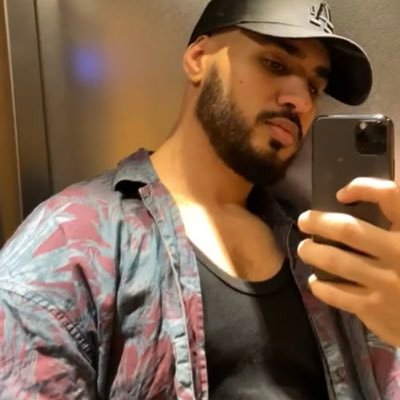 liondoranie's profile picture. 👾