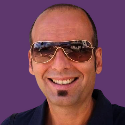 Ai artist & digital creator
#aiartist #aiart #digitalprint
and #diagnostic specialist for #carsoftware #cars #obd #workshop