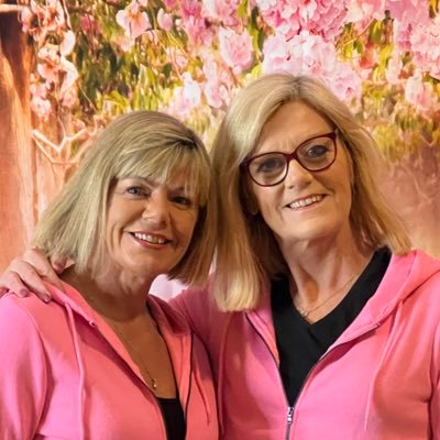 Other Half of Kay's Flower School. Featured in https://t.co/RGnZIPXUUQ Woman’s Way/ RTÉ Guide - Mum of 3, Breast Cancer Survivor #kaysflowerschool