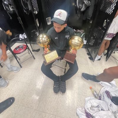 5’10 160lb | Mansfield Timberview HS PG 2024| 3.7 GPA| AAU Team: Texas Wildcats Puma Circuit