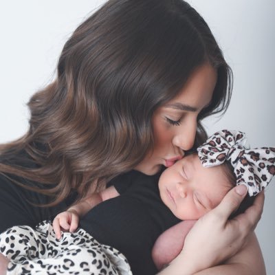 CayleenPruneda's profile picture. PnutPickles Wifey🤍 • Raelynns Mommy💖• Teacher👩🏼‍🏫