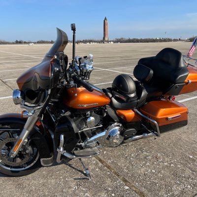 JoeChopr's profile picture. Yankees Fan and New Yorker/MAGA man on a Harley/ 30 Cop years