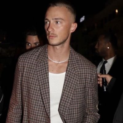 archietesudo's profile picture. the vampire diares, 2009.