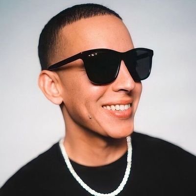 Daddyyankeedata's profile picture. Cuenta Fan de Daddy Yankee Sobre información del Artista mas Grande del género Urbano,El Dios Rey Jefe,Charts,Ventas,Premios,Musica etc...🔥🦁👑
