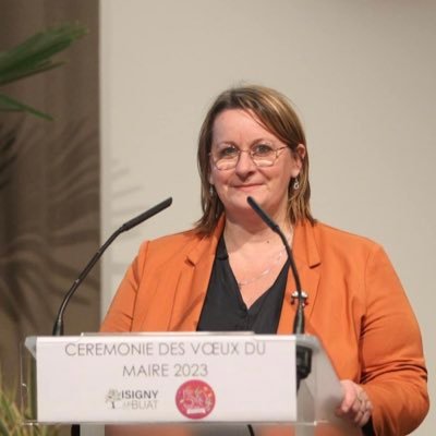 BelljessJeje's profile picture. Maire Isigny-le-Buat - Conseillère départementale déléguée #ASE et adoption - VP #culture Communauté d'agglomération Mont Saint-Michel - Normandie -