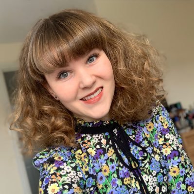 CIPD L3 and L5 qualified 📚 LCM Musical Theatre graduate 2015 👩🏻🎓 Lover of Coldplay, Disney and all things Gin 🍸 Al Ste 💖
