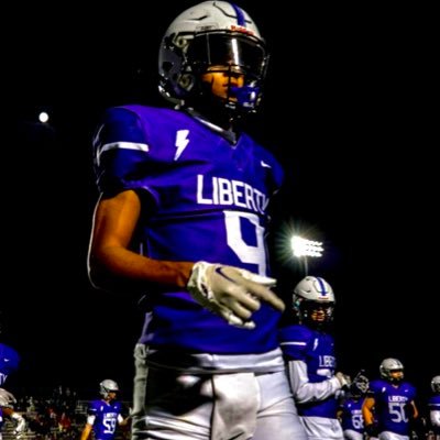 Iowa City Liberty High School (IA) | 3.1 GPA | Class of 2023 | #9 Cornerback | 6’0” 175lbs | Football | Track |