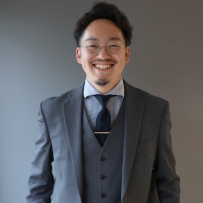 masa12m3d's profile picture. 理容室に見えない理容室のオーナー｜サブスクで毎日通える理容室です｜Instagramではオンラインサロン、テキスト販売で理美容師に技術を伝授｜ホームページ制作・公式LINEの構築もやったりしますsalon▶︎ https://t.co/mfrfTUv5x8