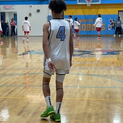 Age:15 / C/o 2026 / height: 5’10 /weight:130lbs / Pg,Sg Varsity/ 3.8 GPA / 18.1 Ppg|1.8 apg|2.8 rpg|3.5 spg  / EMAIL:ajchilton04@icloud.com