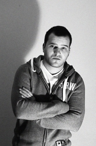 CEO & VFX Supervisor @ MP-STUDIO http://t.co/CYwBgPor2T http://t.co/gtsGQ6MXxw