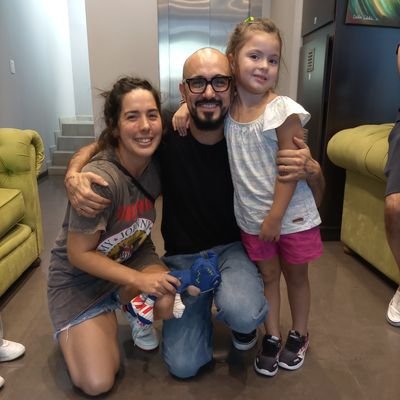 A la gente buena,le pasan cosas buenas👣
Con tu color se visten tan dulces mis días 💙Azul
Doblando la apuesta a la luna 🌜
@AbelPintos SIEMPRE NENE,SIEMPRE!