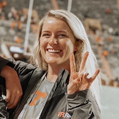 Video Creator for Tennessee Athletics | Tennessee Volunteer by blood 🍊Mississippi State Bulldog by education 🐶 | SUPPORT WOMEN IN SPORTS