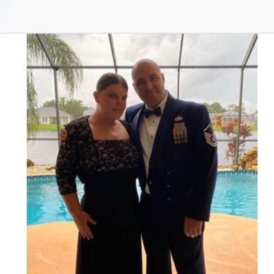 Jersey girl lived in Florida, Alaska, Georgia, and back to Florida thanks to being married to a military man. Cross into the blue!!