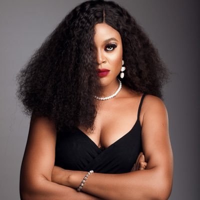 gold_eneji's profile picture. Makeup Artist|Photographer|OAP|Fashion model|GODfident💪