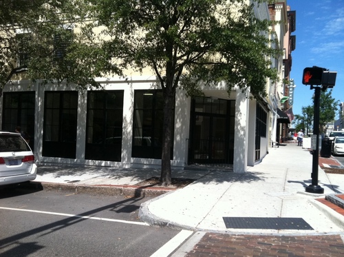 VillageMkt_ILM's profile picture. Downtown's new grocery store has fresh produce, dairy, groceries, frozen foods, a coffee/hot chocolate bar, & fine beers & wines. 
Open Daily 8-2
F,Sa 24 hrs