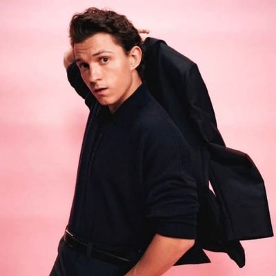 mi signo capricornio
fecha de mi cumple 2 de enero
fan de tom holland
vivo en argentina
mi edad 14 años❤