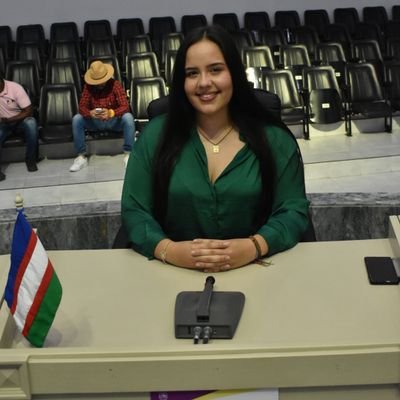 •Consejera de Juventud Cali 
•Presidenta comisión Desarrollo Económico.
•Delegada Departamental de Juventud por el Valle del Cauca.✊🏼🌱