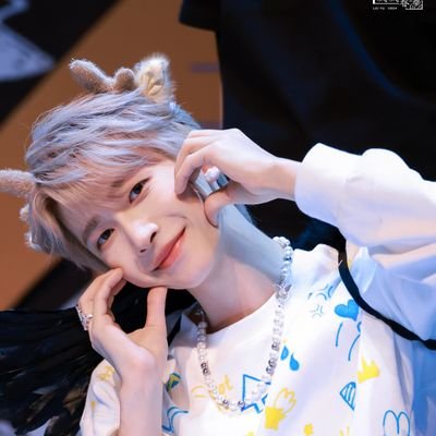 lywitluv's profile picture. pika pika LY 🙈🙈