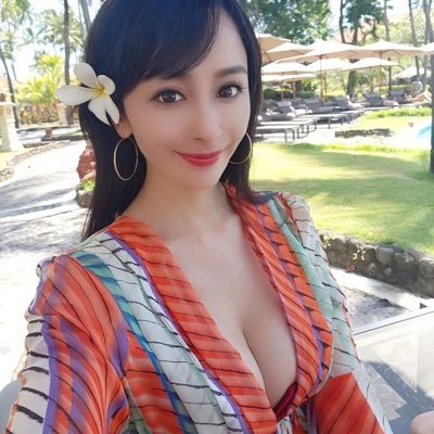 ninoue0235's profile picture. 大阪から来た一人の夢を追いかける女性は、人生の自由と幸福のために絶えず努力して前に進みます。今は東京渋谷区に住んでいます。有意義な友達ができて嬉しいです。よろしくお願いします！！
