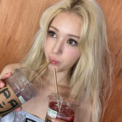 devulry's profile picture. 