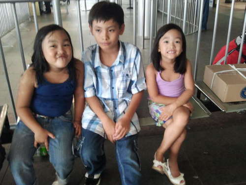 Momidanee's profile picture. 