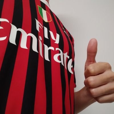 Forza Milan❤️🖤静岡の基本ポジティブなAC MILANサポです。