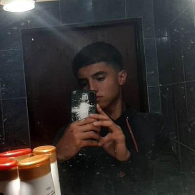 iybhgihiu