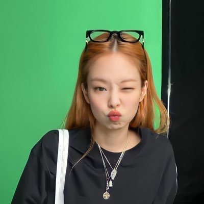 nneneneney's profile picture. 