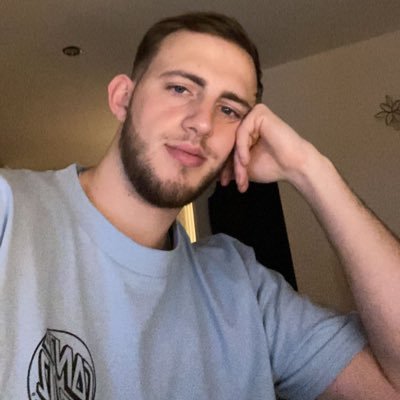 tomatkinson26's profile picture. 24