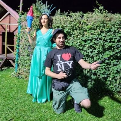 Licenciado en Tecnología Multimedial | Amante del hardrock y heavy | Guitarrista | Fanatico del asado | Gamer | Vendo humo!