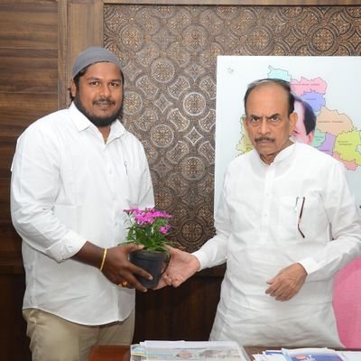 జై తెలంగాణ జై •కెసిఆర్• జై •కెటిఆర్•
తెలంగాణ. రాష్ట్ర ముద్దు బిడ్డ •కెసిఆర్•
•కెసిఆర్• వెంటే నా ప్రయాణం జై•కెటిఆర్• అన్న