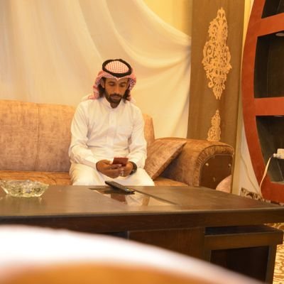 متذوق للشعر. وليس بشاعر🙋♂️واغرد تحت تأثير المزاج
رسام🎨 .وهاوي خط🖋