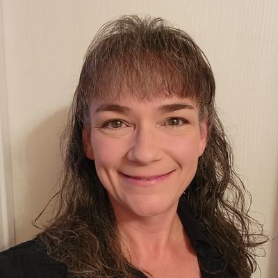 wencla's profile picture. Believer 🦋 Wife 💗 Homeschool Mom to 5 👩‍🏫 Orphan & Widow Advocate 🌺 Freedom & Wellness Coach