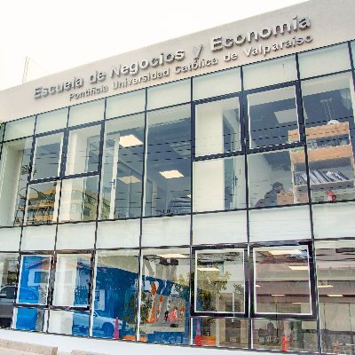Negocios y Eco. PUCV Profile