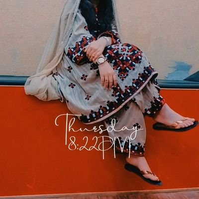 UzmasaleemU's profile picture. Student