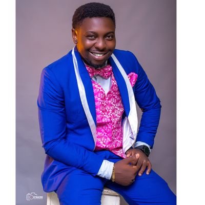 Am a pastor, an inspirational speaker and a relationship/life coach from the city of Benin in Edo State,Nigeria. +2348058813890 or ehiosa2ng@yahoo.com