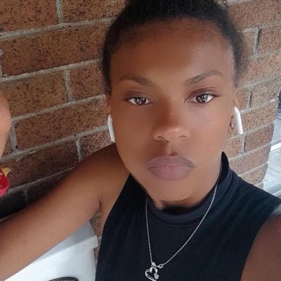 AnaisOran20's profile picture. I love my friends