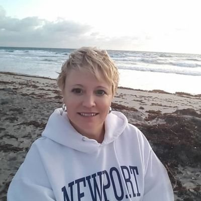 honeybadger0128's profile picture. 