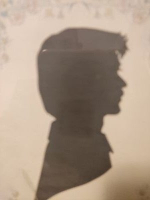 nato nel1966 educatore professionale,perito agrario , diplomato Civica scuola Paolo Grassi in drammaturgia,esperto in gestione dei conflitti.W colombia w libri!