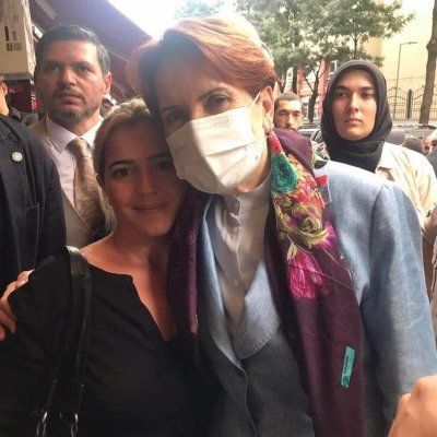 İYİ PARTİ ☀️ İstanbul-Gaziosmanpaşa Kadın Politikaları Başkanı ... #AzKaldı
Kahrolsun İstibdat, Kahrolsun Zulüm! Yaşasın Hürriyet, Adalet, Müsavat ve Meşveret!
