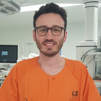 Brazilian living in Madrid. General surgeon interested in Colorectal. HCD Gómez Ulla.