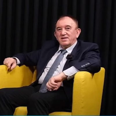Borsa Uzmanları Derneği Başkanı @budorgtr İMKB-İst.Menkul Kıymetler Borsa-Borsa İst.-Gazi Üni.-Ankara Üni. Eğitim Bilim Fak(Psikoloji)-İstanbul Üni.Yük.Lisans.